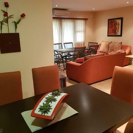 Ocean View Villas Unit G02 Порт Едуард Екстериор снимка