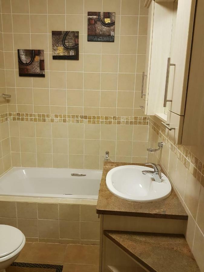 Ocean View Villas Unit G02 Порт Едуард Екстериор снимка
